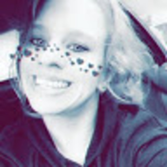 Meet your Posher, Kathlyn - Picture 1 of 1